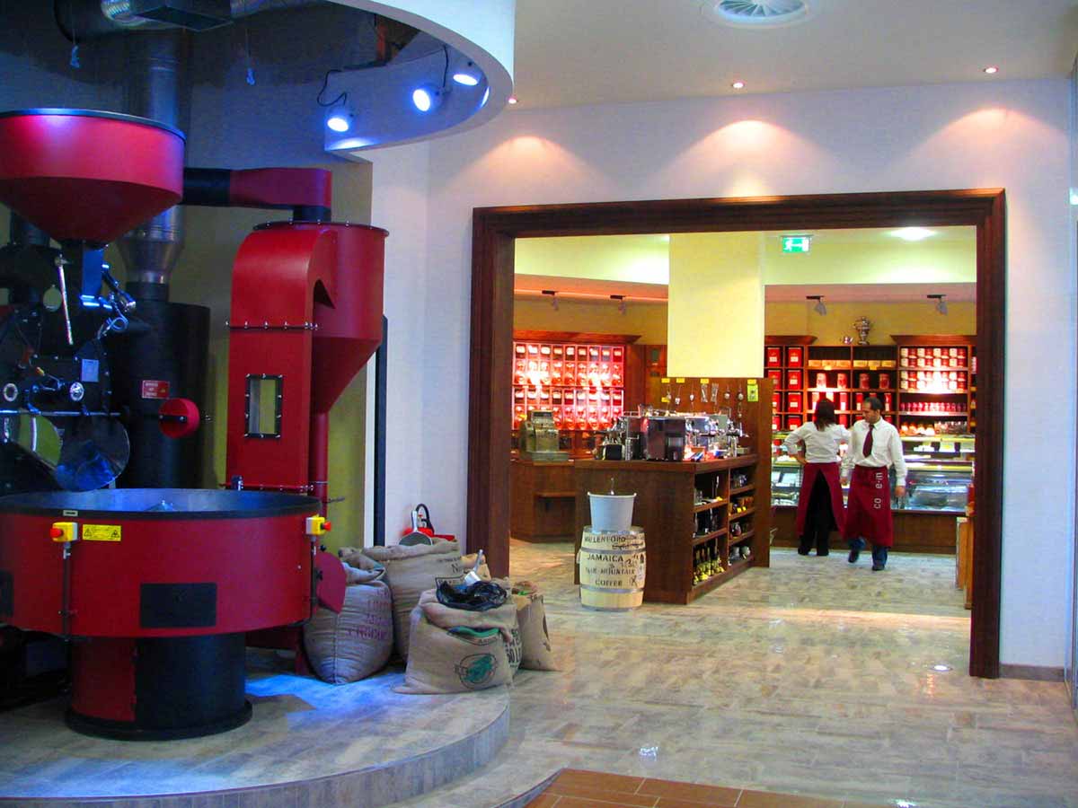 Coffee In - die Kaffee Rösterei für den eigenen Kaffee - Raum Interior Design Ausstattung von Milo